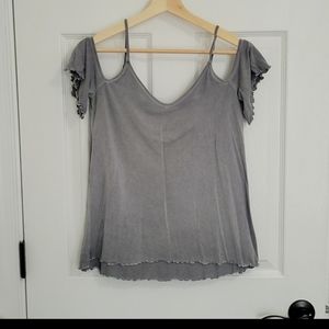 AE Soft and Sexy Cold Shoulder Tee Gray size Small